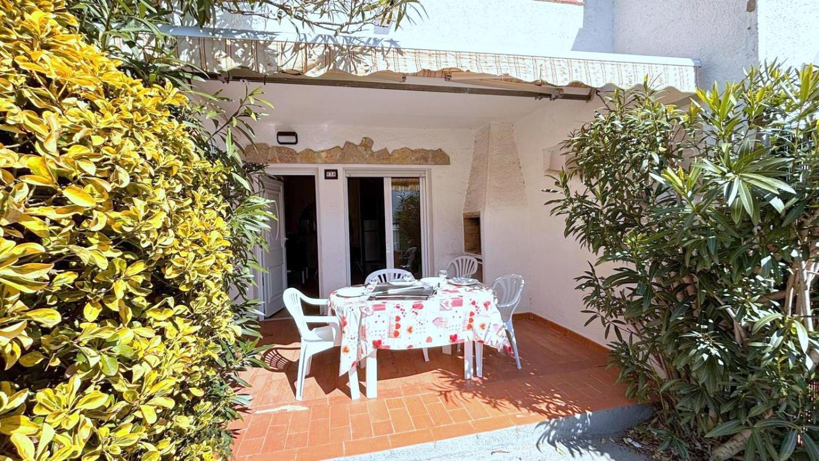 Angeles 38 Daire Roses Dış mekan fotoğraf