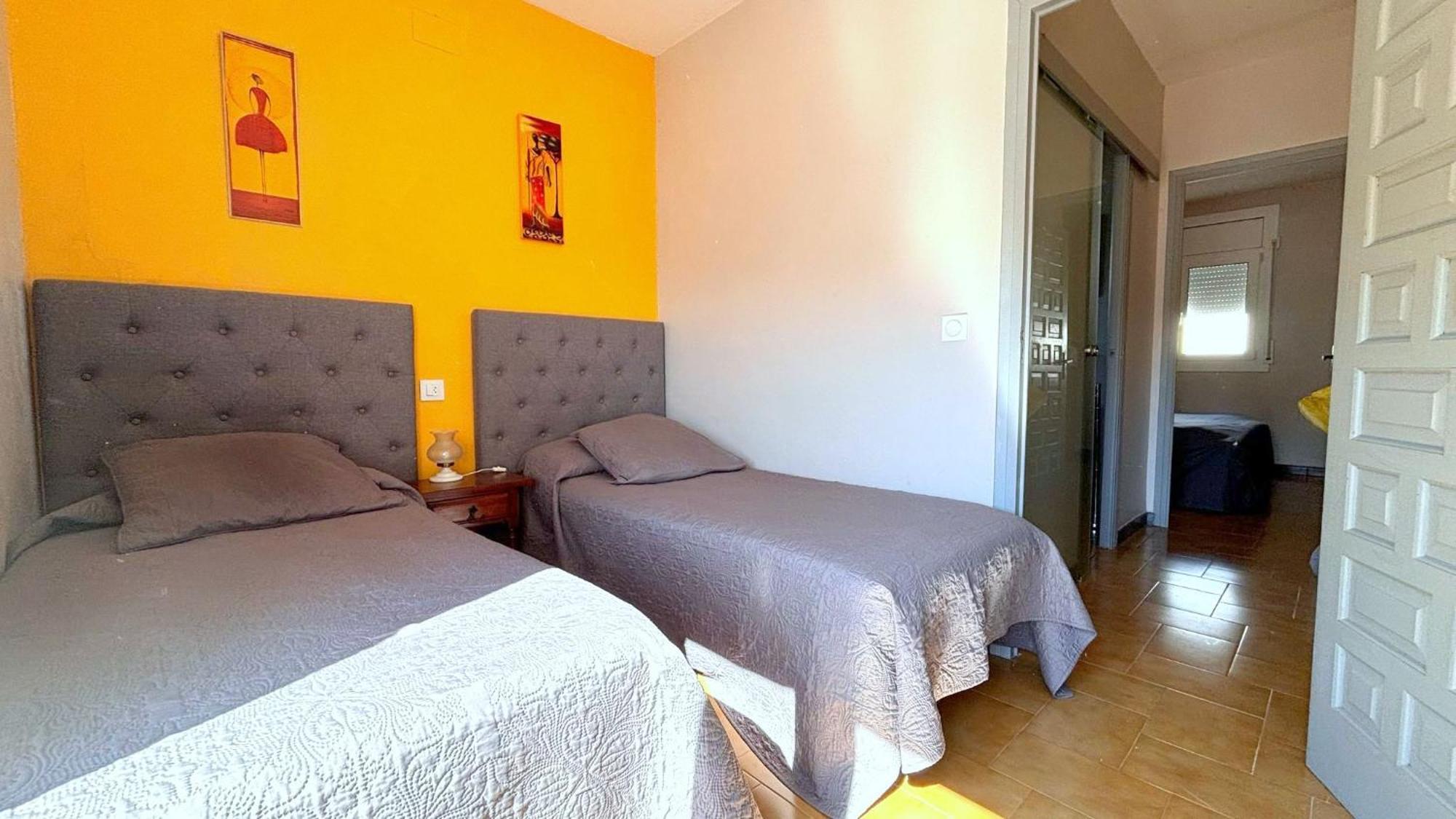 Angeles 38 Daire Roses Dış mekan fotoğraf
